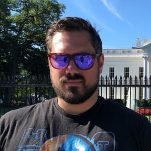 Meet your Posher, Howard